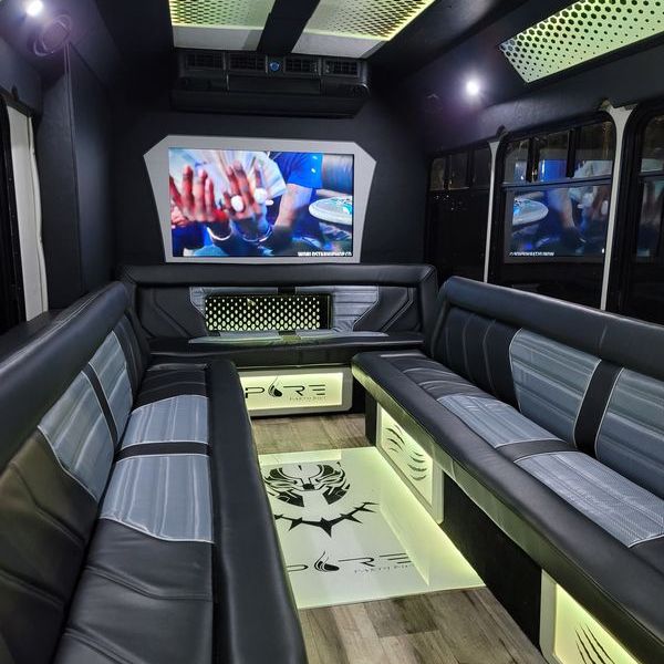 Custom Bus Builds for Living or Business | Atlanta, GA